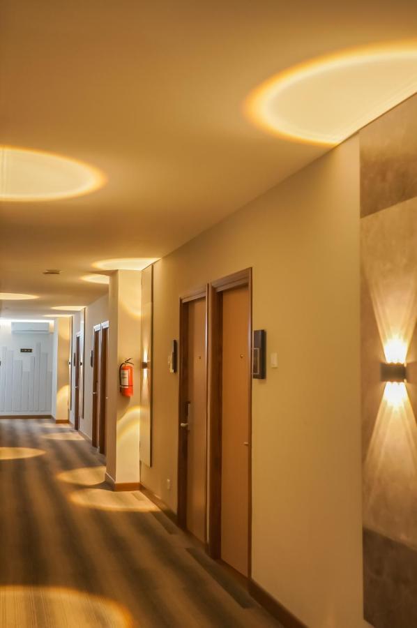 Front One King Hotel Tuban Tuban  المظهر الخارجي الصورة